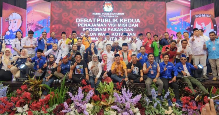 Debat Kedua Penajaman Visi Misi Kharisma, Jawab Tuntas Penanganan Bencana, One Call One Number hingga Revitalisasi Alat Siap Dilanjutkan