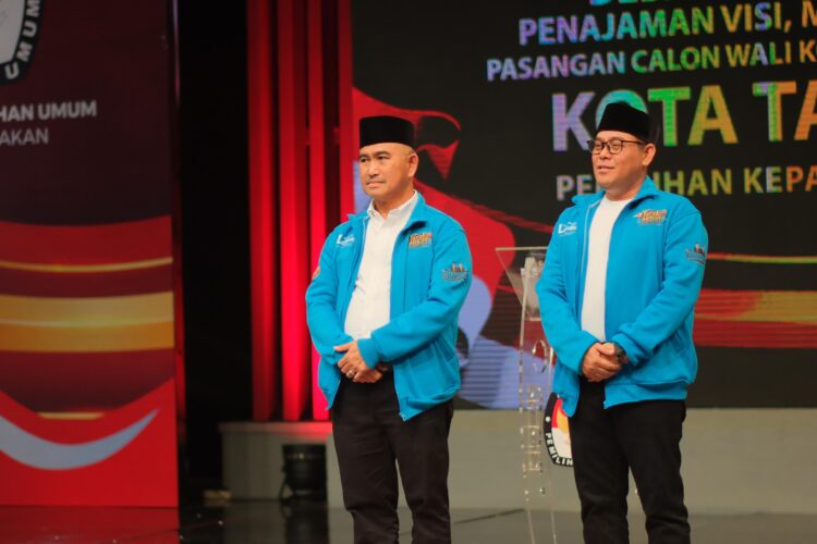Debat Perdana Kharisma, Kupas Tuntas Program Pendidikan, Komitmen Siapkan Sarpras, Wajib Belajar Gratis 9 Tahun