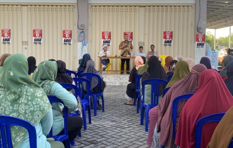 Pak Dokter Sambangi Warga Mamburungan Timur, Komitmen Lanjutkan Program Pembangunan