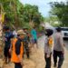 Pasca Longsor, Tim Gerak Cepat Lakukan Pembersihan, Kapolsek Timur Ikut Inisiasi