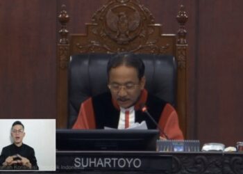 Dismissal, MK Putuskan Eksepsi Pemohon Ditolak, Majelis Hakim Sebut Gugatan Tak Penuhi Syarat Formil