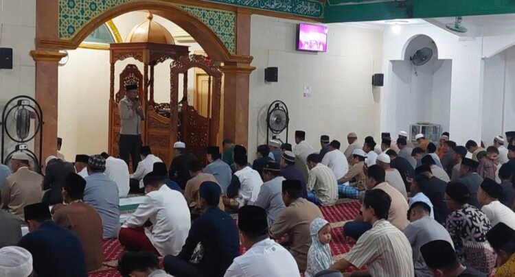 Kala Personel Polda Isi Kultum di Momen Ramadan 1446 Hijriah, Sampaikan Pesan Keamanan dan Ketertiban