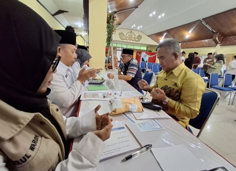Salurkan Zakat di Momentum Tarakan Berzakat, Wali Kota Ajak Masyarakat Dukung Baznas Tarakan