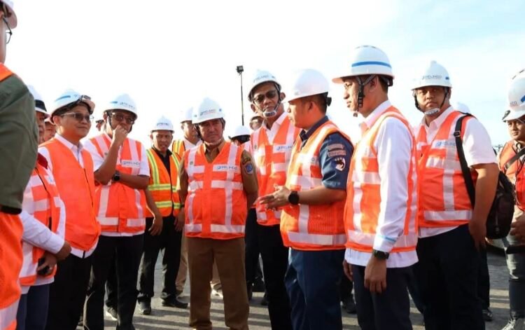 Momen Kunjungan Deputi Kementerian Perekonomian, Wali Kota Sampaikan Keinginan Masyarakat Tarakan Minta Rute Baru Tarakan-Surabaya