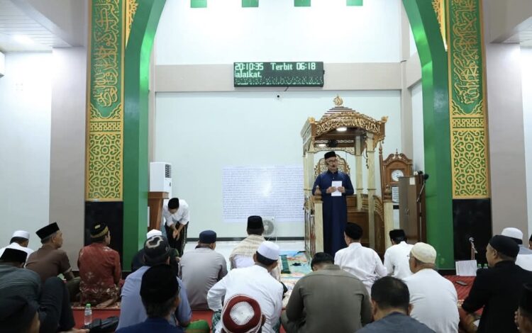Wali Kota Tarakan Safari Ramadhan di Masjid Darul Hikmah