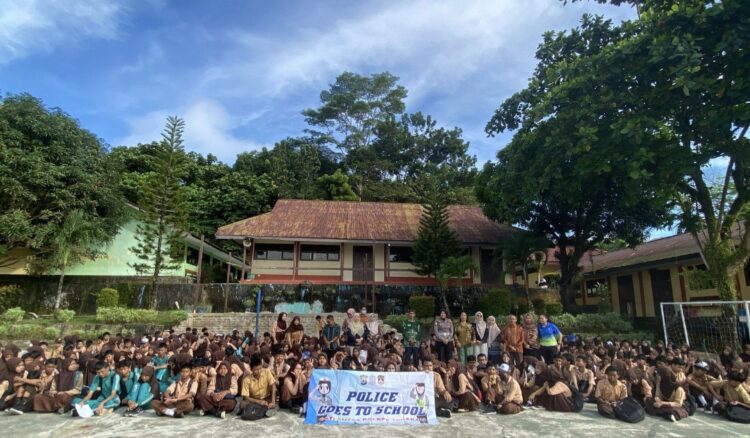 Police Go To School, Upaya Satlantas Polres Tarakan Tingkatkan Kesadaran Pelajar Tertib Berlalu Lintas