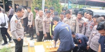 Penguatan Pengawasan Internal, Polres Tarakan Laksanakan Cek Urine Bertahap