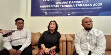 561 Mahasiswa Universitas Terbuka Diwisuda, Harapkan Bisa Ikut Meningkatkan Kualitas SDM dan Daya Saing