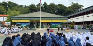 Polwan Polres Tarakan Gelar Rise and Speak di SMK Negeri 1 Tarakan
