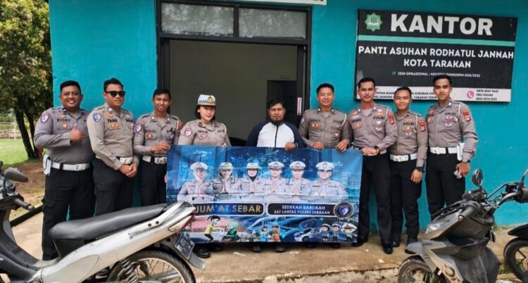 Jumat Sebar Pekan Ini Sasar Panti Asuhan Rodhatul Jannah Tarakan, Wujud Kehadiran Polri untuk Masyarakat