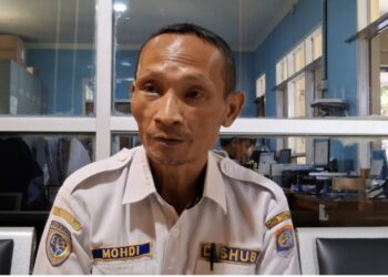 Dishub Ikut Tanggapi Aktivitas Bongkar Muat di Pinggir Jalan, Tegaskan Seharusnya Dilakukan di Dalam Pelabuhan