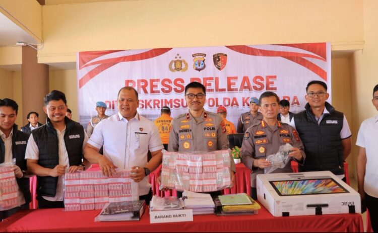 Sebut Kerugian Negara Tembus Rp208 Miliar Kasus Korupsi Kredit Fiktif Bank Kaltimtara, Enam Tersangka Diamankan