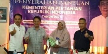 Anggota DPR RI Dapil Kaltara Hasan Saleh Serahkan Bantuan Kementan RI, Sasaran Penerima  Puluhan Kelompok Tani di Tarakan