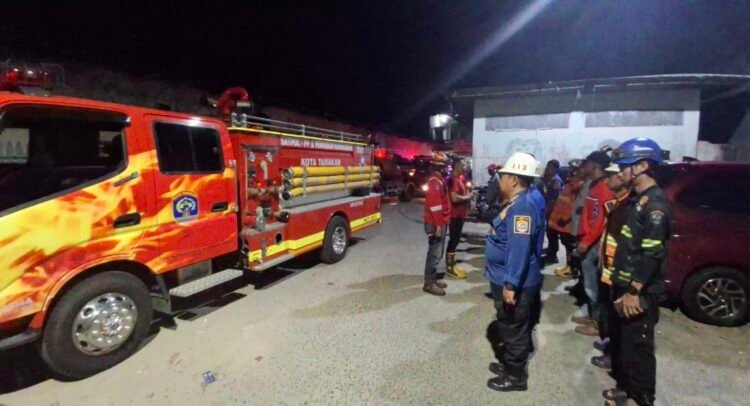 Warga Sigap Padamkan Api, Rumah di Sebengkok Selamat dari Kebakaran Besar