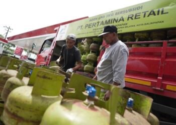 Pertamina Patra Niaga Regional Kalimantan Lakukan Extra Dropping dan Gelar Operasi Pasar Sambut Ramadhan dan Nyepi