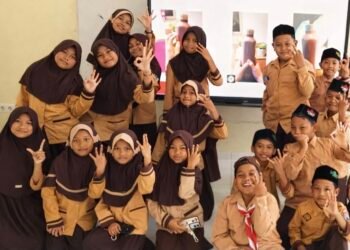 Desa Digital Indosat Masuk Kampung Nelayan Tarakan, CCTV Terpasang hingga UMKM Rumput Laut Go Online