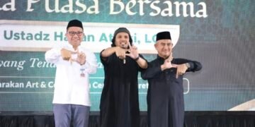 4.000 Jamaah Padati Tarakan! Ustaz Hanan Attaki Guncang Ramadan SIAP QRIS, Tiket Ludes Sekejap