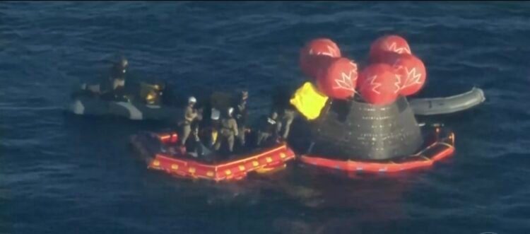 Kapsul Orion Mendarat di Lepas Pantai San Diego, Astronaut NASA Selesaikan Misi 10 Hari di Luar Angkasa