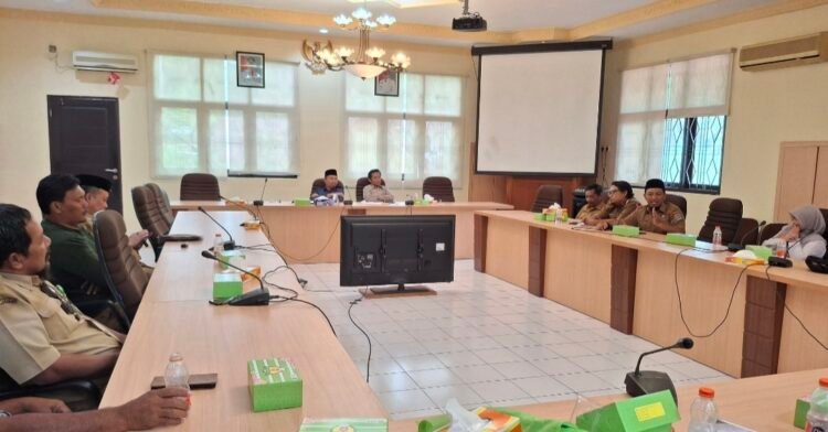 Temui Titik Terang, DPRD Pastikan Tembok Dibongkar dan Drainase Dibangun Tahun Ini