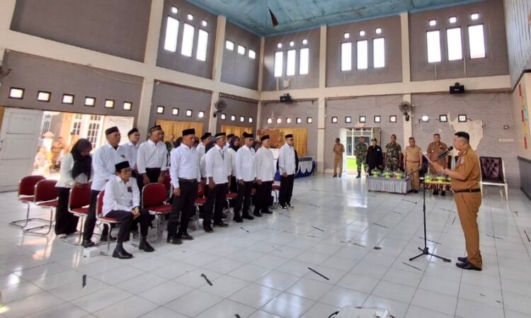 18 Ketua RT dan 4 Ketua RW Lingkas Ujung Dikukuhkan, Lurah Safrudin Ungkap Proses Pemilihan Libatkan 1.112 Pemilih