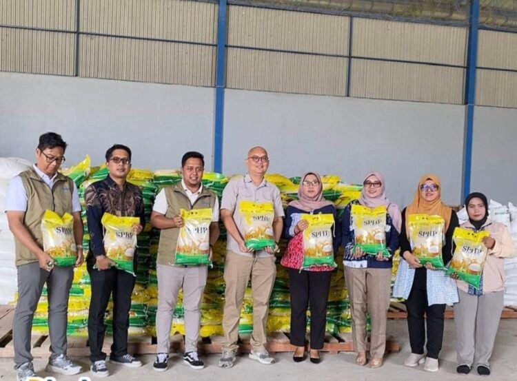 Bulog Pastikan Pasokan Beras SPHP Aman di Nunukan dan Sebatik, Puluhan Outlet RPK Terus Disuplai