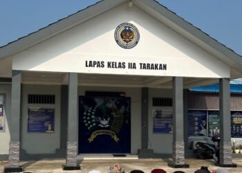 Bebas Bersyarat dan Kembali ke Tengah Masyarakat, Warga Binaan Lapas Tarakan Kompak Sujud Syukur